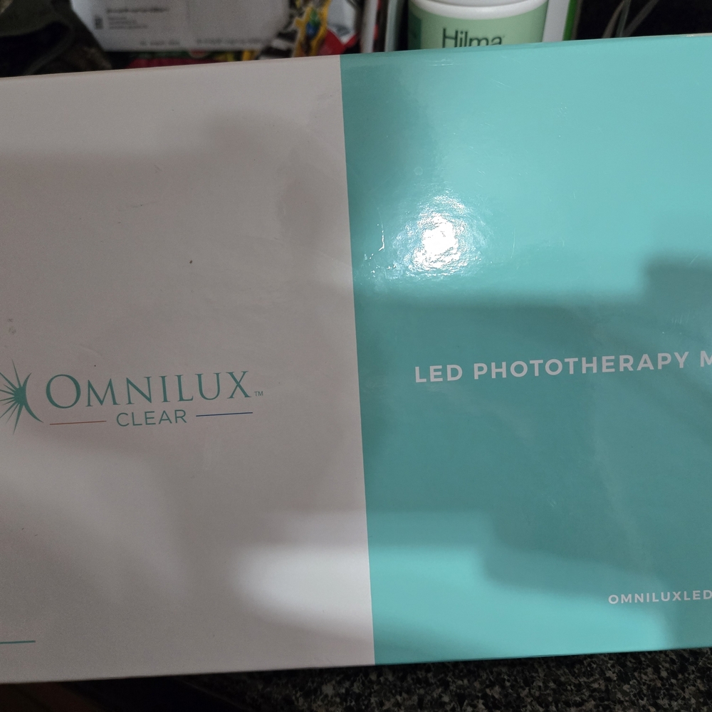 Clear LED Phototherapy Mask - Aqua/White